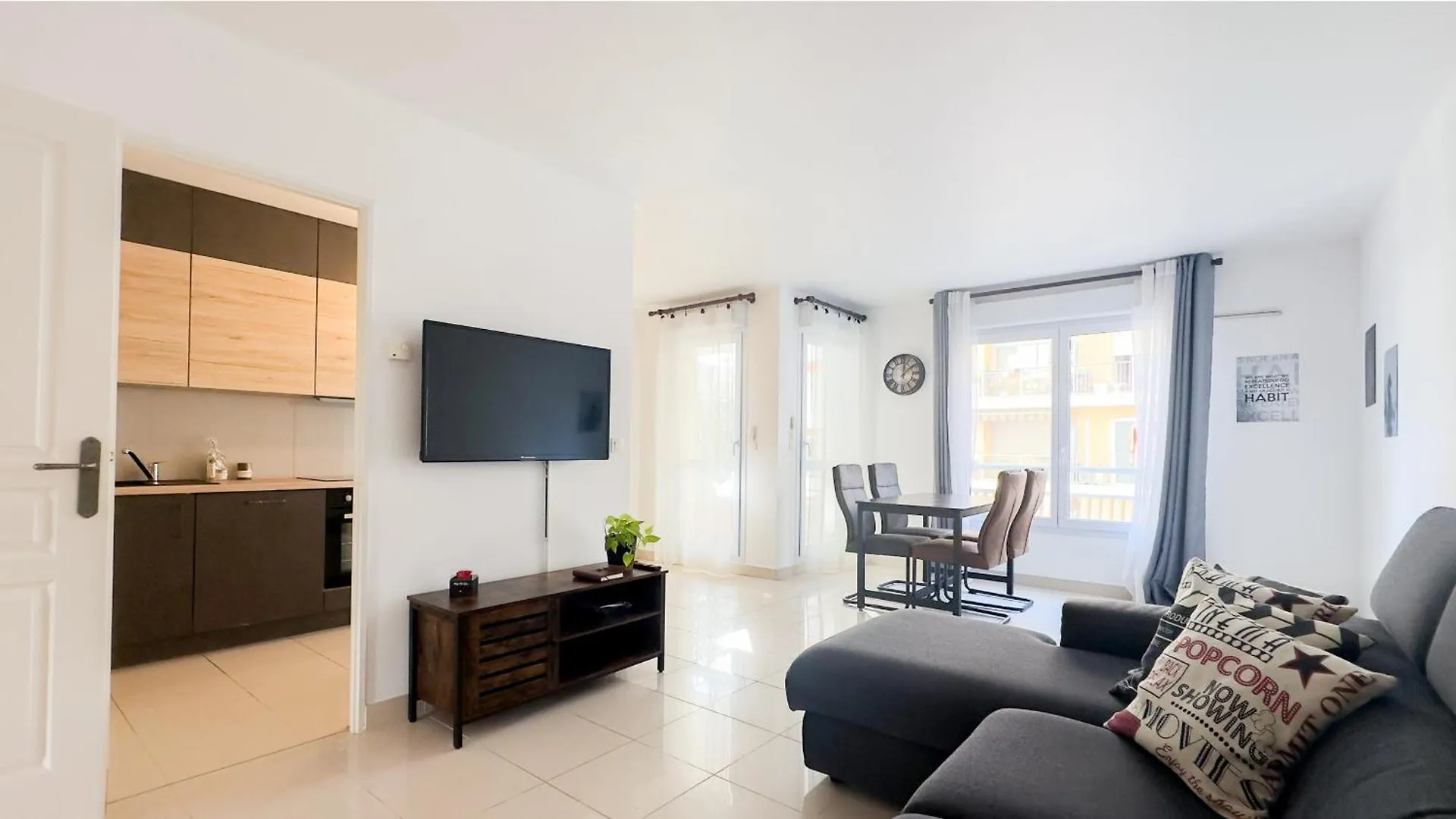 Nice Two Rooms